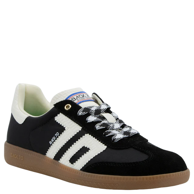 Ghost Sneaker