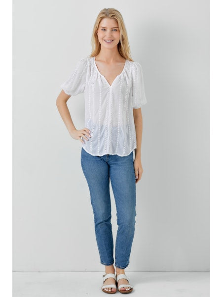 Embroidery V-neck Top