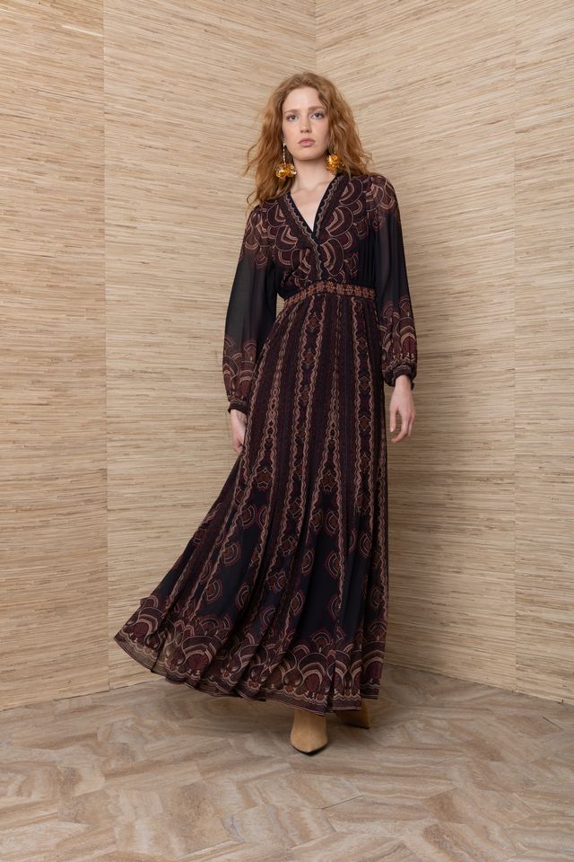 68MO634A  L/S V-Neck Maxi