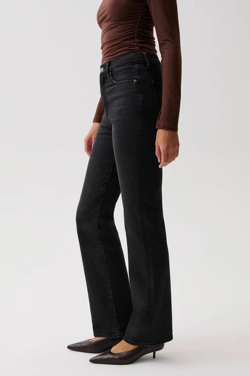 Evie HR Slim Boot