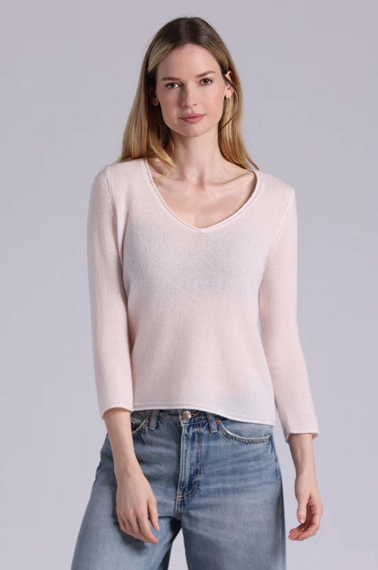 V Neck w/Rolled Trim 9706