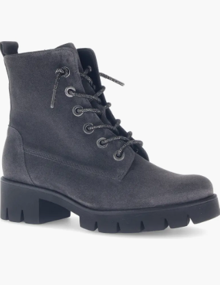 71 711 39 Lug Sole Bootie