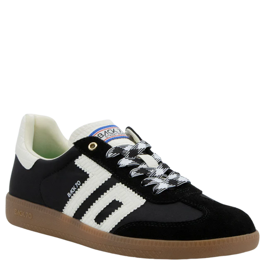 Ghost Sneaker